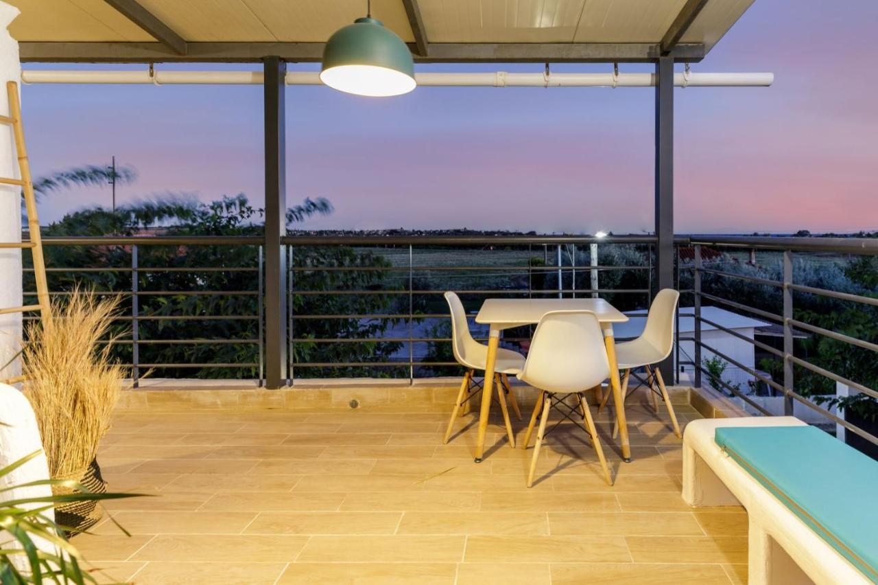 Newly Built All Season Resort Nea Silata 外观 照片